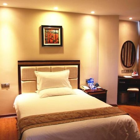 Greentree Inn Guangdong Shantou Chengjiang Road Business Hotel Exterior foto